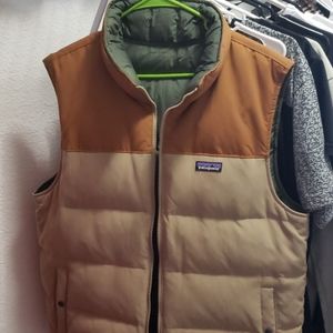 Reversible Patagonia vest